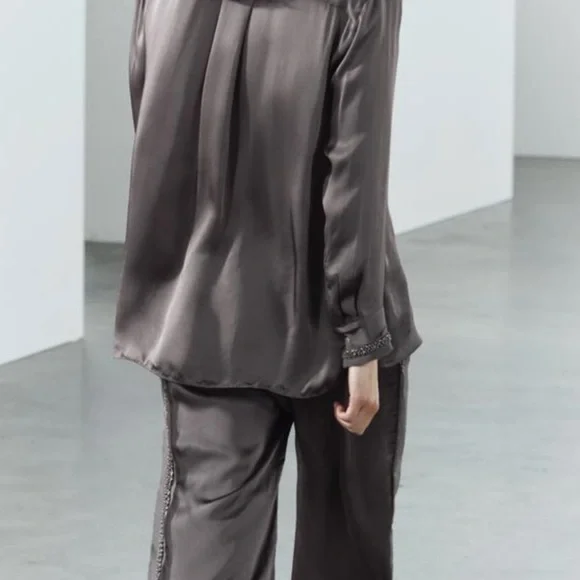 ZARA WOMAN EMBROIDERED GRAY SATIN EFFECT PANTS ZW COLLECTION SIZE XL NWT - Picture 2 of 9